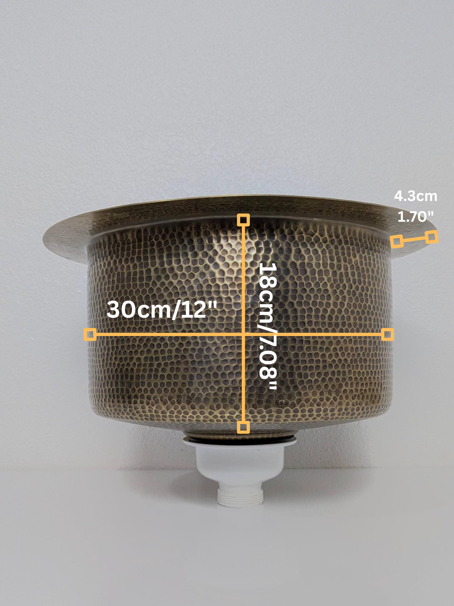 Hand-Hammered Brass Round Sink with Decorative Rim – Golden Finish