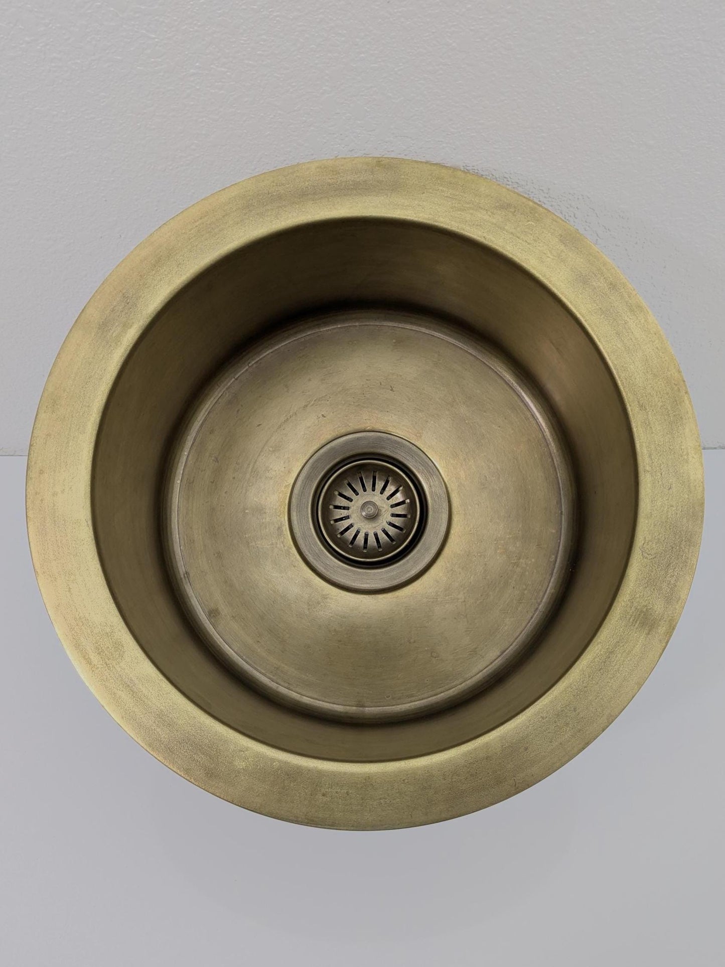 Classic Brass Smooth Finish Round Prep Sink – Vintage Style