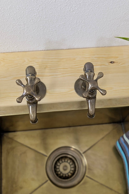 Brass Pillar Taps – Rustic Sink Pair – Old Bronze  Finish