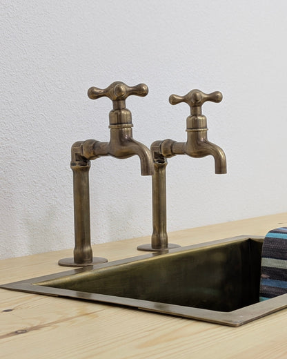 Individual Countertop Brass Pillar Taps, Antique Brass Faucets, Old Bronze  Finish