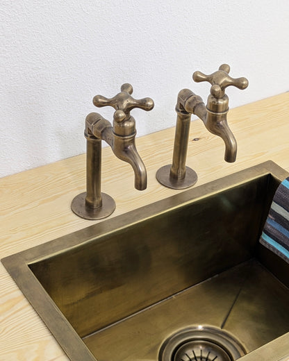 Individual Countertop Brass Pillar Taps, Antique Brass Faucets, Old Bronze  Finish