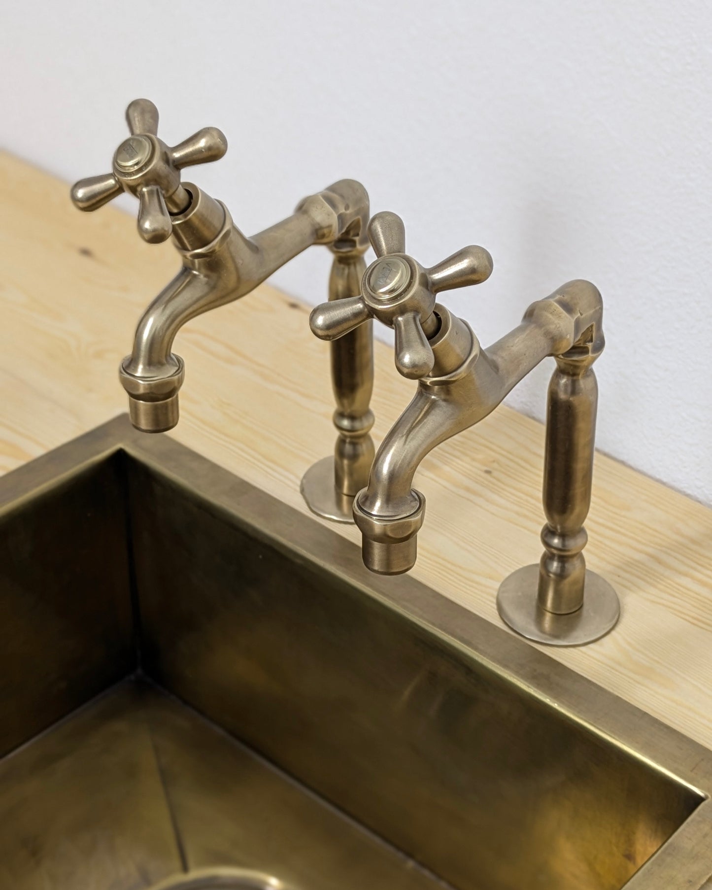 Handmade Moroccan Brass Pillar Sink Taps - Old Bronze Finish