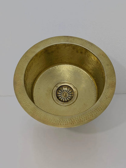 Hand-Hammered Brass Round Sink with Decorative Rim – Golden Finish