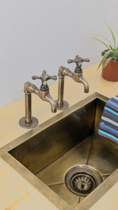 Brass Pillar Taps – Countertop Taps – Old Bronze  Finish