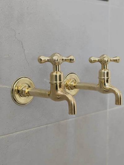 Unlacquered Brass Wall-Mounted Taps – Unlacquered Spigot Faucet for Indoor or Outdoor Use