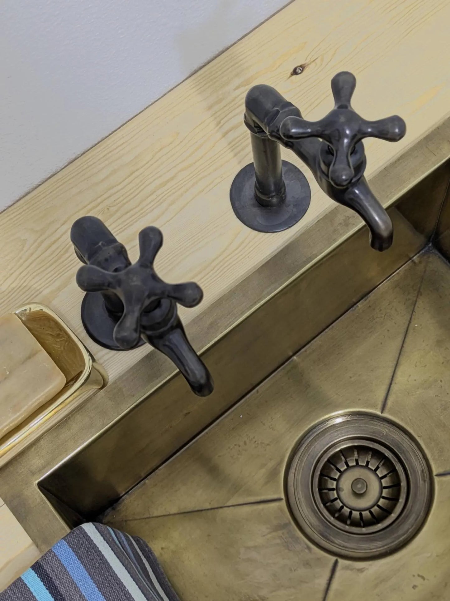 Handmade Brass Kitchen Taps: Moroccan Bib Style, Oil-Rubbed Finish