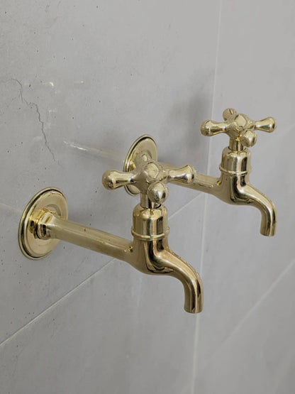 Unlacquered Brass Wall-Mounted Taps – Unlacquered Spigot Faucet for Indoor or Outdoor Use