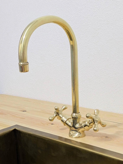 Unlacquered Brass Gooseneck Faucet: Deck Mounted Single Hole Mixer Tap